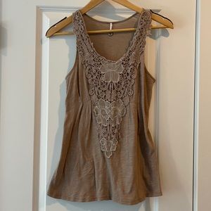 ROBIN K Lace Embroidered Tank Top